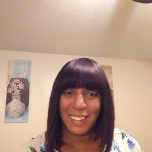 Meet your Posher, Carolyn